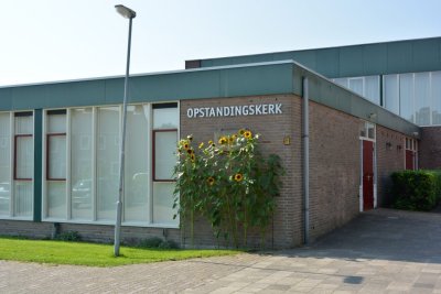 Monnickendam, geref Opstandingskerk 13, 2014