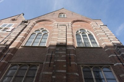 Leiden, RK Kloosterkerk voorm nu Academiegebouw [011], 2014 1262.jpg