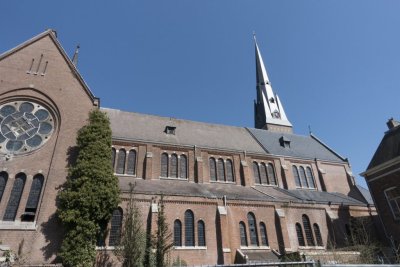 Breda, voorm RK Heilig Hartkerk [011], 2015 2478.jpg