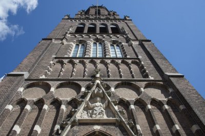 Den Haag RK Sint-Jacobus de Meerderekerk [011], 2015 7722 boven ingang.jpg