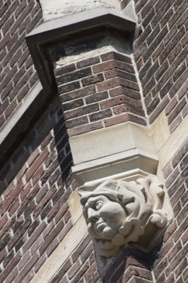 Den Haag RK Sint-Jacobus de Meerderekerk [011], 2015 7720 detail toren crop.jpg