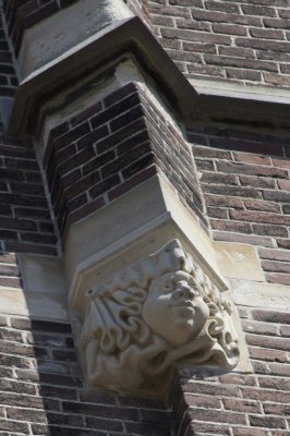 Den Haag RK Sint-Jacobus de Meerderekerk [011], 2015 7721 detail toren crop.jpg