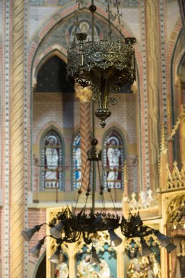 Den Haag RK Sint-Jacobus de Meerderekerk [011], 2015 7766 lampen.jpg