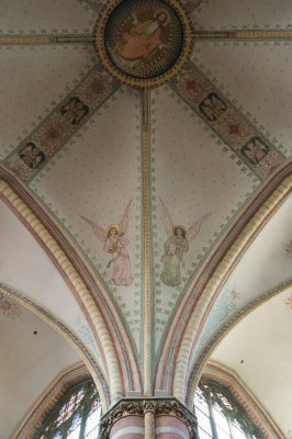 Den Haag RK Sint-Jacobus de Meerderekerk [011], 2015 7784 zijden viering.jpg