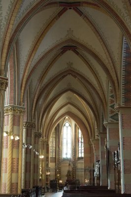 Den Haag RK Sint-Jacobus de Meerderekerk [011], 2015 7802 zijbeuk noord naar doopkapel.jpg
