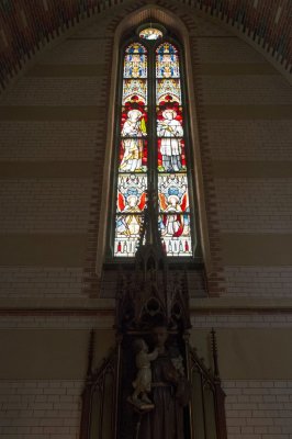 Den Haag RK Sint-Jacobus de Meerderekerk [011], 2015 7818 glas in lood raam.jpg