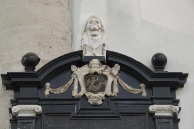 Delft, prot gem Oude Kerk [011], 2015 7934 epitaaf de Bije.jpg