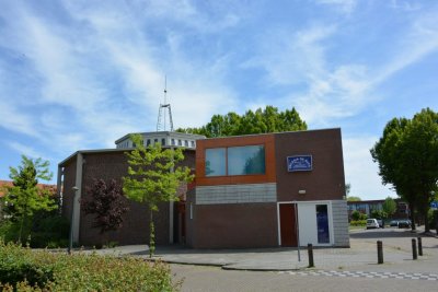 Eindhoven, Ned geref kerk voorm nu Iglesia de Dios 15, 2015.jpg