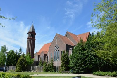 Eindhoven, RK Heilig Hart van Jezuskerk 11, 2015.jpg