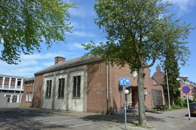 Eindhoven, hersteld apost gen voorm 14, 2015.jpg