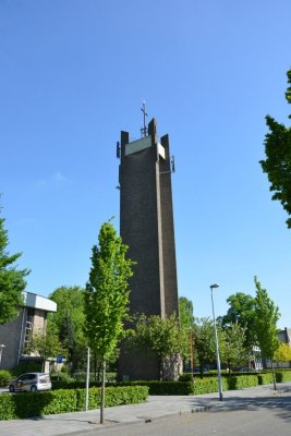 Eindhoven, RK heilig Hartenkerk voorm 12, 2015.jpg