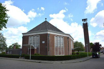 Eindhoven, pinkstergem Maranathakerk 11, 2015.jpg