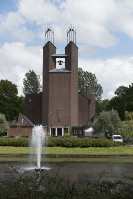 Amstelveen, prot gem Kruiskerk [011], 2015 2629.jpg