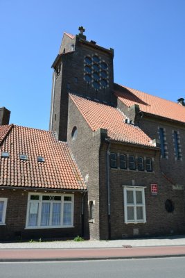 Haarlem, oud kath kerk 13, 2015.jpg