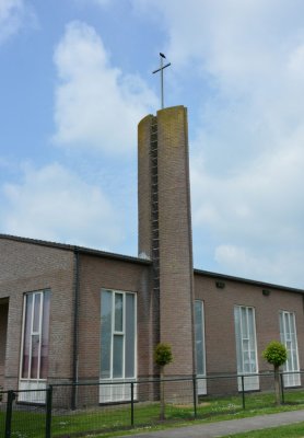 Langerak, geref kerk vrijgem Koningskerk 15, 2015.jpg