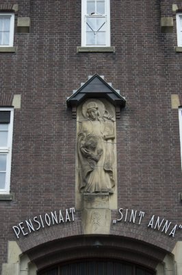 Oudenbosch Pensionaat St. Anna [011], 2015 1896.jpg