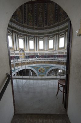 Oudenbosch RK Basiliek H.H. Agatha en Barbara van trap naar koepel [011], 2015 1960.jpg