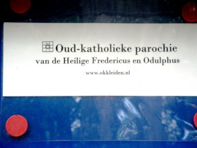 Leiden, oud katholieke kerk 12 [040], 2015.jpg