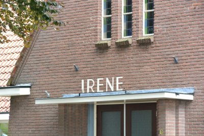 Holten, RK gebouw Irene hier diensten 13, 2015.jpg