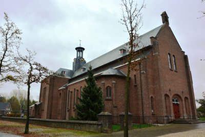 Winssen, RK h Antonius van Paduakerk 15, 2015.JPG