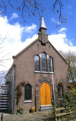 Holysloot, geref kerk 11 voorm [033], 2016.jpg