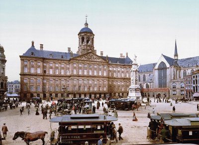 Amsterdam, stadhuis, Nieuwe Kerk circa 1900.jpg