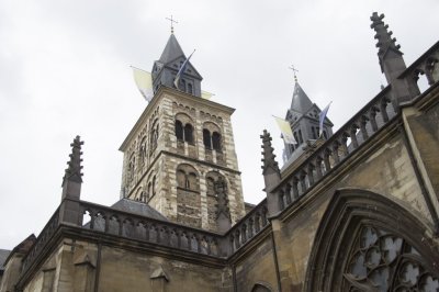 Maastricht RK Servaasbasiliek 2 Buitenzijde Zuid 2016 [011] 7652.jpg