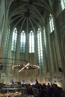 Maastricht Voorm Dominicanenkerk horeca 2016 [011] 7611.jpg