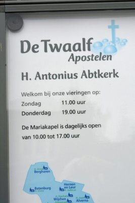 Overasselt, RK h Antonius Abtkerk 13, 2015.jpg