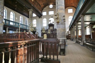 Amsterdam, Synagoge Portugees 12 [053], 2016.jpg