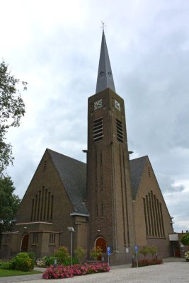 Zuid Beijerland, prot gem Eendrachtskerk 12, 2016.jpg