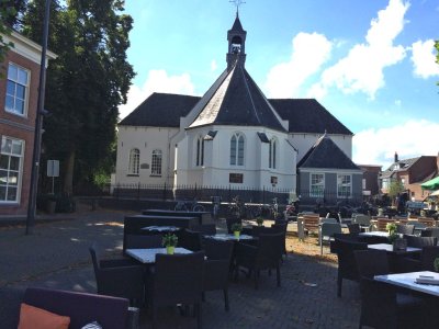Veenendaal, Oude kerk 31 [052], 2016.jpg