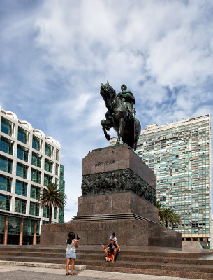Statue of Jos Artigas, founding father of Uruguay