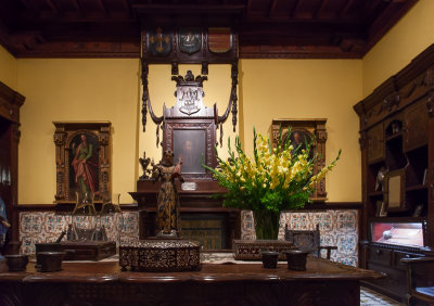 These are interior shots of Casa Aliaga