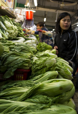 vegetable aplenty inside Kowloon City wet market 