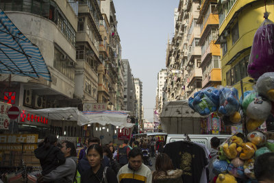 crowded Kowloon 