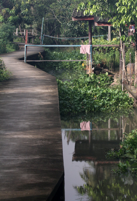 KOH KRET, NONTHABURI THAILAND (6).JPG