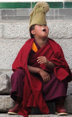 KUMBUM MONASTERY - QINGHAI - SUNNING BUDDHA FESTIVAL 2013 (28).JPG