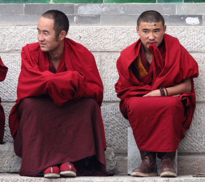 KUMBUM MONASTERY - QINGHAI - SUNNING BUDDHA FESTIVAL 2013 (6).JPG