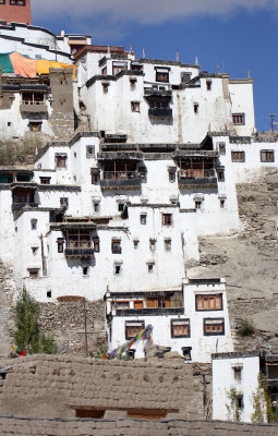 THIKSEY MONASTERY - LEH LADAKH INDIA (6).JPG