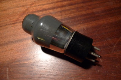 NR26 tube valve