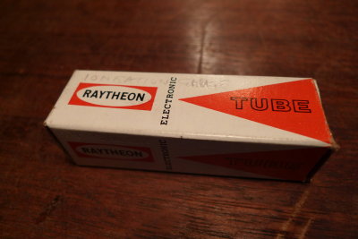 Raytheon CK5886 tube