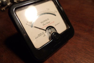 kV meter