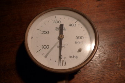 Pressure Gauge