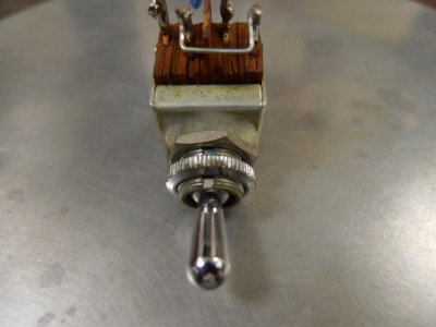 Bulgin switch S302DP