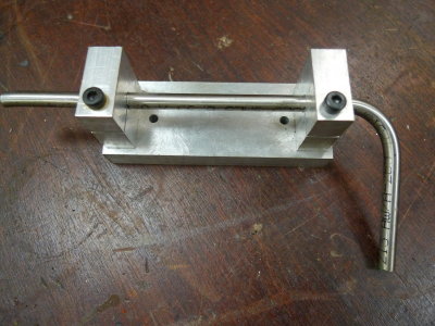 Swagelok pipe holder