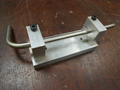 Swagelok pipe holder