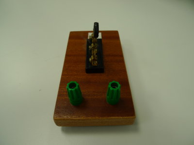 Knife switch