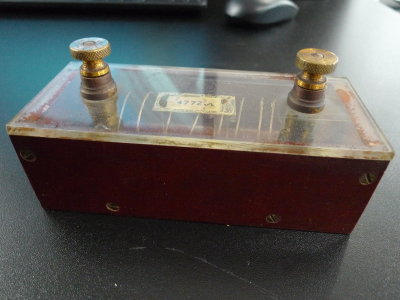 Fixed resistance box