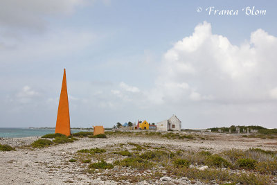 Oranje obelisk